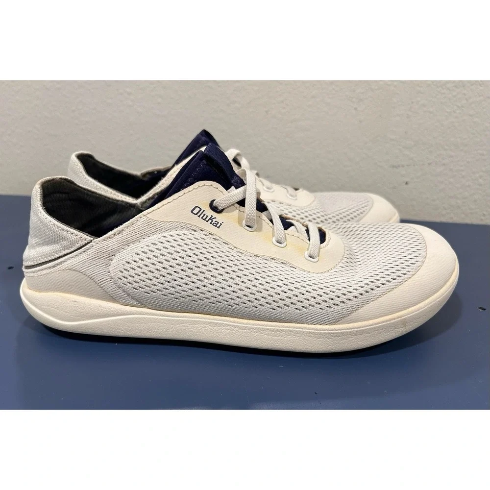OluKai Moku Pae White Mesh Boat Shoes Sneakers Mens 9 See pics Fold Drop In Heel